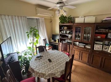 Departamento · 44m² · 3 Ambientes · Excelente 2 Amb Luminoso Todo Extermo