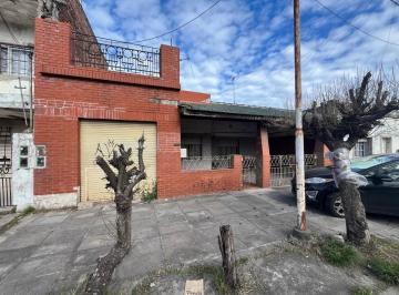 FHP-FHP-106_2 · Casa S/lote de a Refaccionar! Local + Coch + Dep.