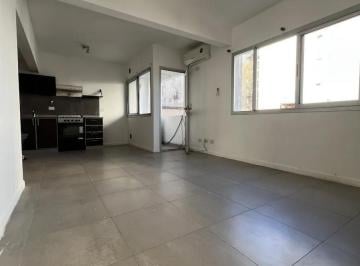 Departamento , Villa Urquiza · Monoambiente Amplio en Villa Urquiza - Buenos Aires. Muy Luminoso. Acepto Permuta
