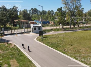 Terreno · 326m² · Lotes en Venta en El Pato, Berazategui. La Vikkina