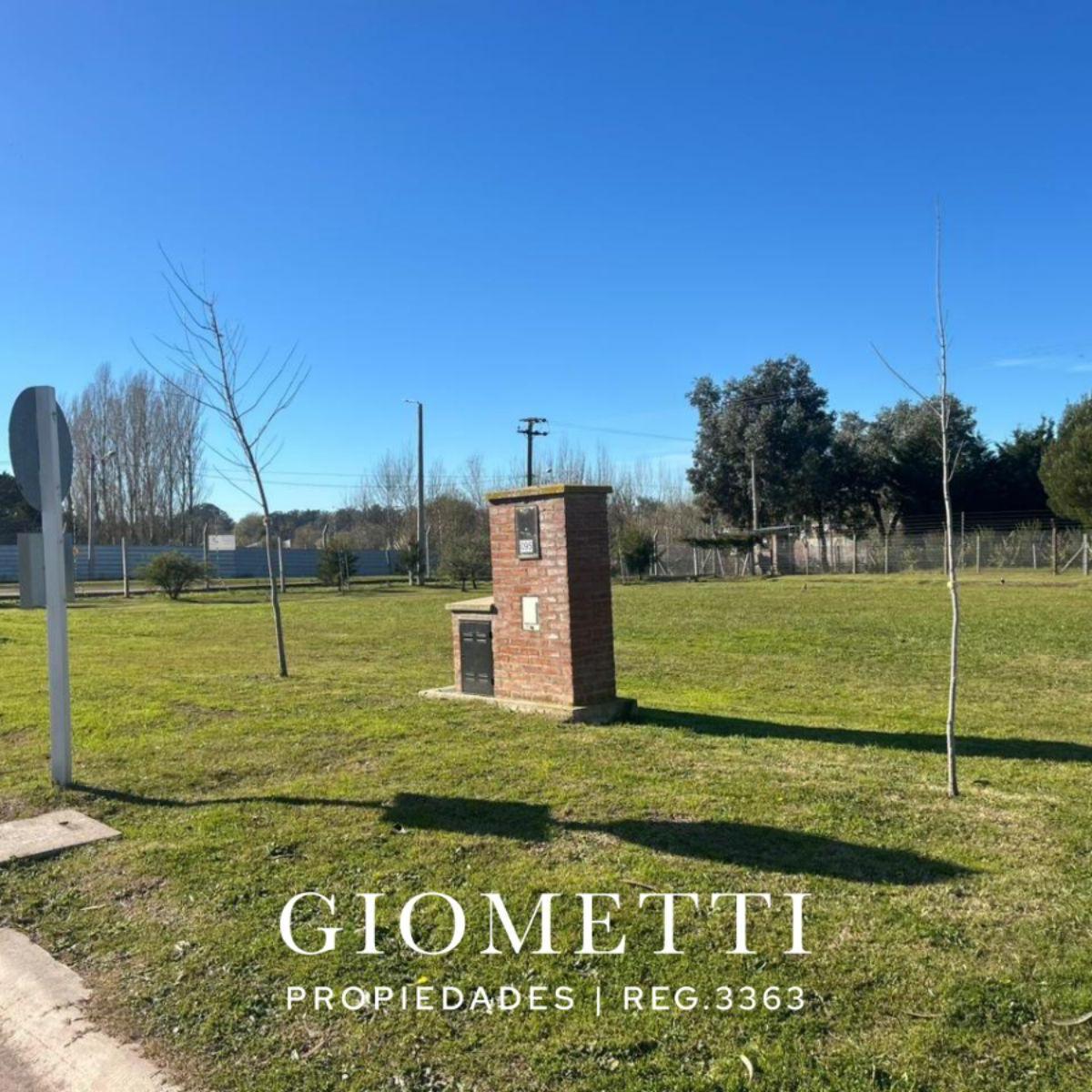 Barrio Privado Arenas Chico - Lote en Venta se escucha oferta! Excelente lote de 611 m² en Arenas Chico