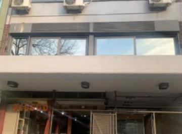 Departamento · 54m² · 3 Ambientes · Departamento 3 Amb con Balcon Al Frente y Patio