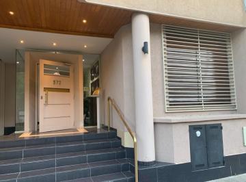 Departamento de 5 ambientes, La Plata · Dpto. en Venta - 3 Dorm.