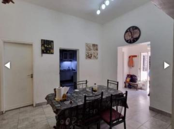 PH · 95m² · 3 Ambientes · PH 3 Ambientes en Venta en Morón