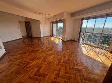 Departamento · 100m² · 5 Ambientes · 1 Cochera · Departamento de 3 Dorm. C/ Cochera Ubicado en Av 1 Esq. 54 | El Palacio del Bosque.
