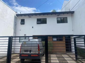 PH · 40m² · 2 PH de 2 Amb C/cochera - 3 de Febrero Al 4600