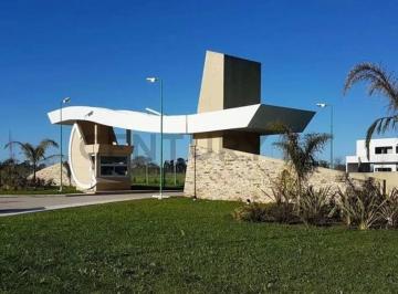 Terreno · 846m² · Terreno en Venta en Las Carolinas City Bell
