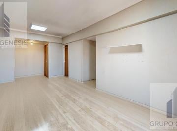 Living · Venta Departamento 3 Amb Flores con Cochera y Baulera