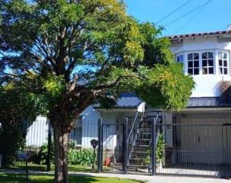 Casa · 261m² · 3 Dormitorios · Casa en Parque Luro