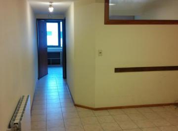 Oficina comercial · 41m² · 3 Ambientes · 1 Cochera · Oficina en Centro