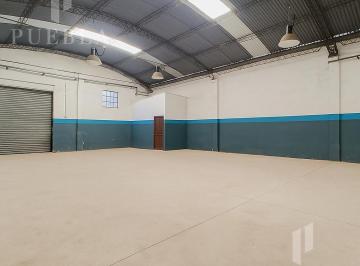 Bodega-Galpón · 150m² · 3 Ambientes · Alquiler Galpon 200 m² en Ituzaingó a m de La Autopista del Oeste