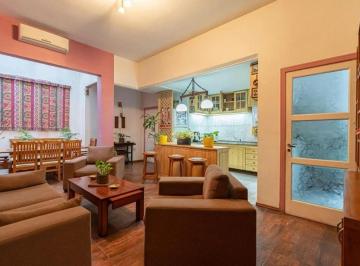 FOT-FOT-154_2 · Casa 6 Amb / 3 Dorm. Venta Belgrano