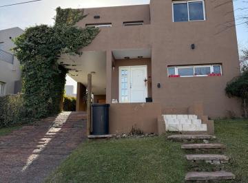 Casa de 6 ambientes, La Calera · La Estanzuela Casa a La Venta de 3 Dorm.