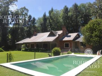 ROJ-ROJ-211_2 · Excelente Casa en Inmejorable Zona Ingeniero Maschwitz