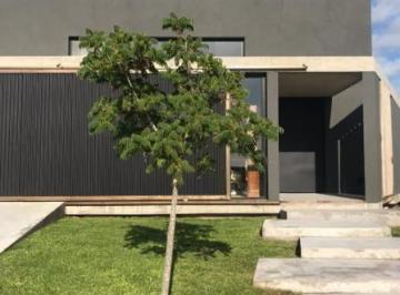 ROJ-ROJ-221_2 · Casa - El Canton Casa de Diseño