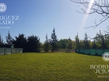ROJ-ROJ-283_2 · Lindisimo Lote con Excelente Orientacion!