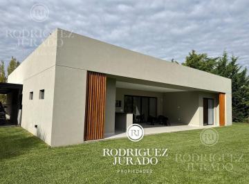 ROJ-ROJ-652_2 · Casa en Venta con Fondo Libre con Financiacion Haras
