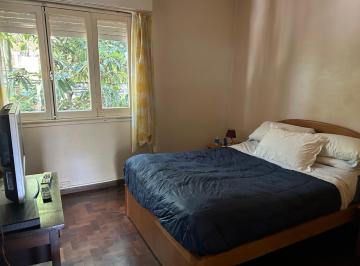 Casa · 74m² · 4 Ambientes · Casa en Venta en Olivos con Amplia Terraza
