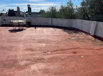 Casa · 74m² · 4 Ambientes · Casa en Venta en Olivos con Amplia Terraza