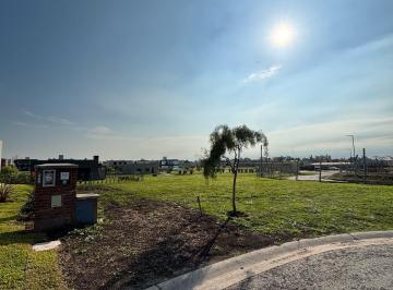 Terreno · 641m² · Retasado Venta Terreno 465 Mt Pre Cul de Sac en Santa Elisa Pilar del Este