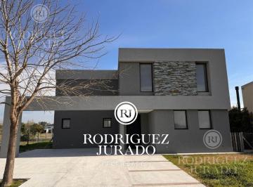 ROJ-ROJ-629_2 · Casa en Venta a La Laguna San Matias Escobar