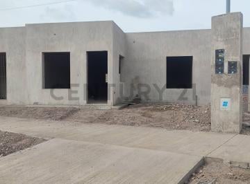 Casa · 65m² · 3 Ambientes · 1 Cochera · Venta Casa en Pozo