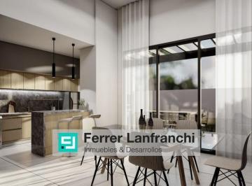Casa · 113m² · 5 Ambientes · 2 Cocheras · Casa en Venta Numa Dos Dorm.