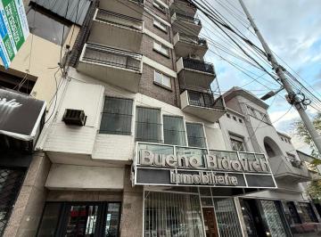 Departamento de 2 ambientes, Avellaneda · 2 Ambientes con Balcón Al Frente en Pleno Avellaneda