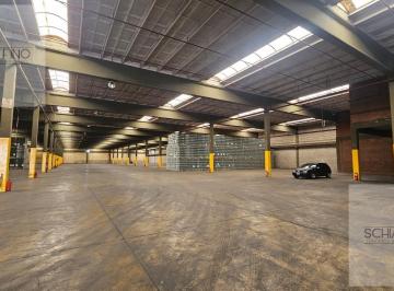 Bodega-Galpón · 18000m² · Nave Industrial en Quilmes
