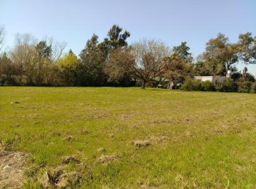 Terreno · 2062m² · Hermoso Lote Industrial a 200 m de Acceso Oeste