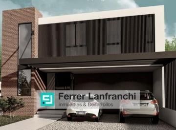 Casa · 161m² · 5 Ambientes · 2 Cocheras · Casa en Nuevo Malagueño Venta 3 Dorm.