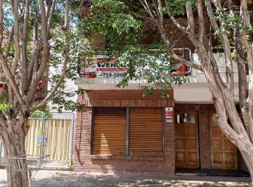 Casa de 5 ambientes, Tres de Febrero · Triplex 5 Ambientes en Ciudad Jardin