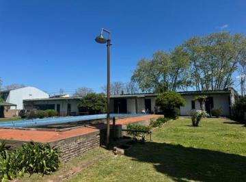 Casa de 5 ambientes, San Vicente · Casa - Venta - San Vicente