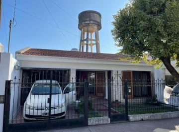 Foto · Casa en Venta de 3 Habitaciones - Barrio San Fernando