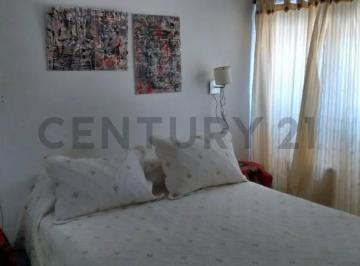 Departamento · 56m² · 2 Dormitorios · Excelente Departamento en Venta de 3 Ambientes, Ubicado en Avellaneda.