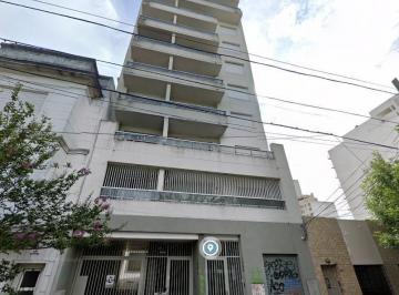 Departamento · 66m² · 3 Ambientes · Departamento en Venta en La Plata - 1 Dormitorio - Quincho y Pileta