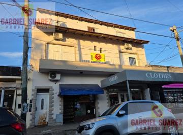 Casa · 300m² · 6 Ambientes · Casa en 2 Plantas con 2 Locales y 2 Deptos - Planos de PH Aprobados - Apta Credito Hipotecario