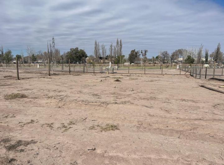Terreno · 607m²