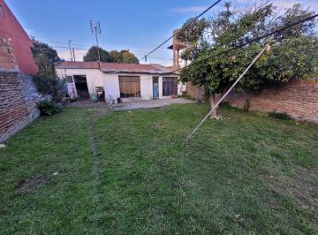 Casa · 314m² · 1 Ambiente · 3 Cocheras · Casa en Venta 3 Ambientes en Barrio Manzanares Villa Luzuriaga