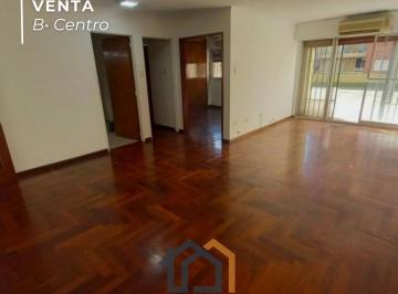 Departamento · 115m² · 7 Ambientes · Departamento Apto Credito en Venta Centro