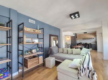 Departamento · 107m² · 5 Ambientes · Piso Reciclado en Chauvín