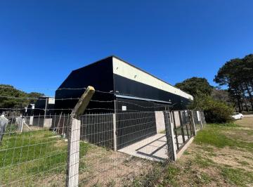 Local comercial · 200m² · Galpon Industrial en Ostende