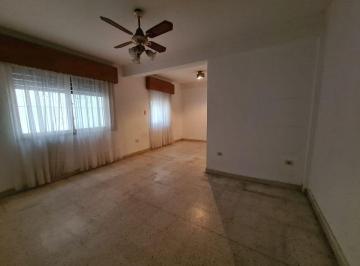 Casa de 5 ambientes, Resistencia · Casa en Alquiler Para Oficinas o Consultorios