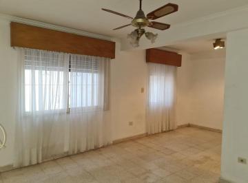 Casa de 5 ambientes, Resistencia · Casa en Alquiler Para Oficinas o Consultorios