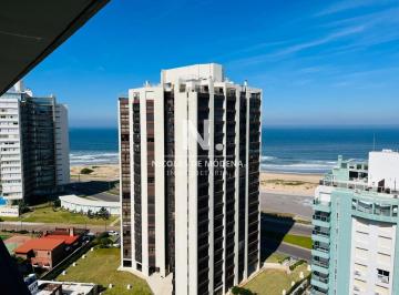 Foto1 · Vende Apartamento de 2 Dorm. en Punta del Este. Financia