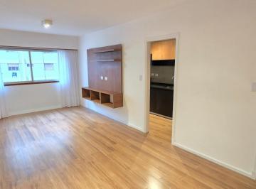 Departamento · 50m² · 2 Ambientes · 2 Ambientes en El Centro Impecable