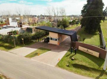 Terreno , Ibarlucea · Terreno Venta en Barrio Las Casuarinas