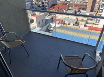 En la zona de Flores, Avenida Juan Bautista Alberdi al 3000, les presentamos un · 2 Amb en Flores
