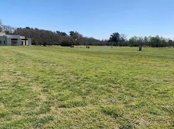 Terreno · 2400m² · Lote de 2400 m² en Sector Lagunas del Golf, Estancia Villa María. Ezeiza - Cañuelas.