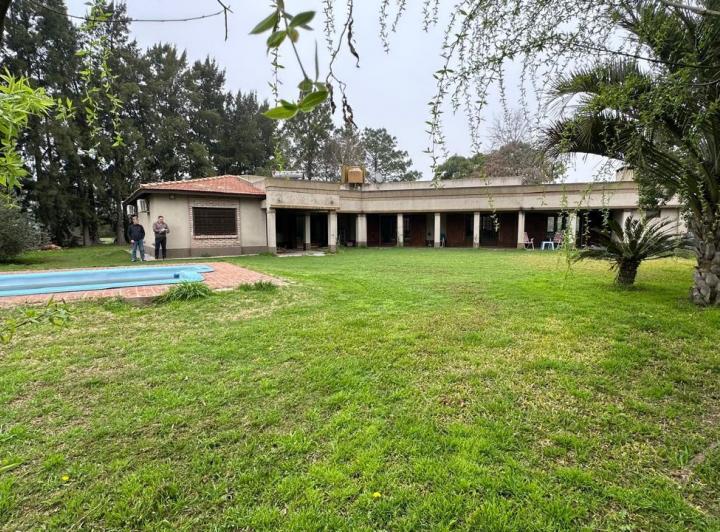 Quinta vacacional · 167m² · 4 Ambientes · 1 Cochera